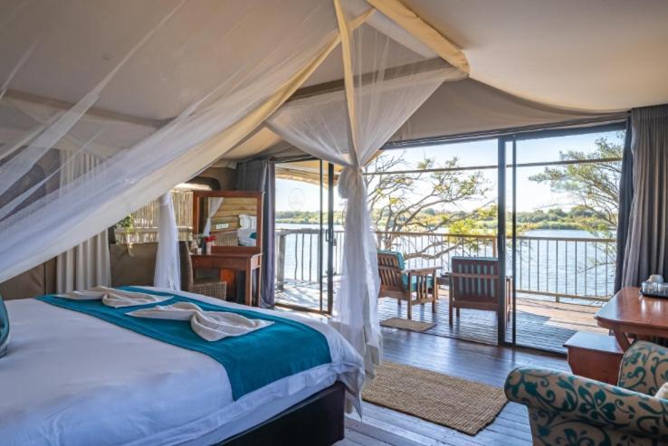 Jackalberry Chobe Hotel Kasane Exterior photo
